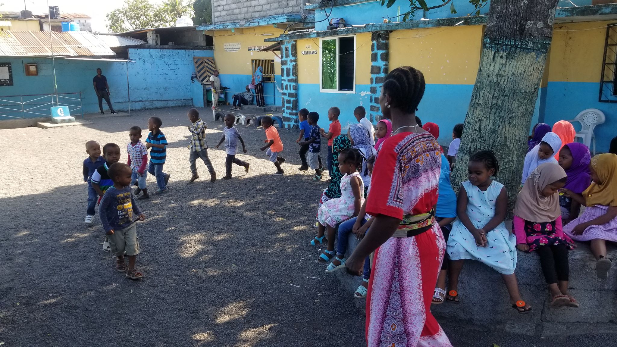 45657515_571399556623737_4967089154807562240_n