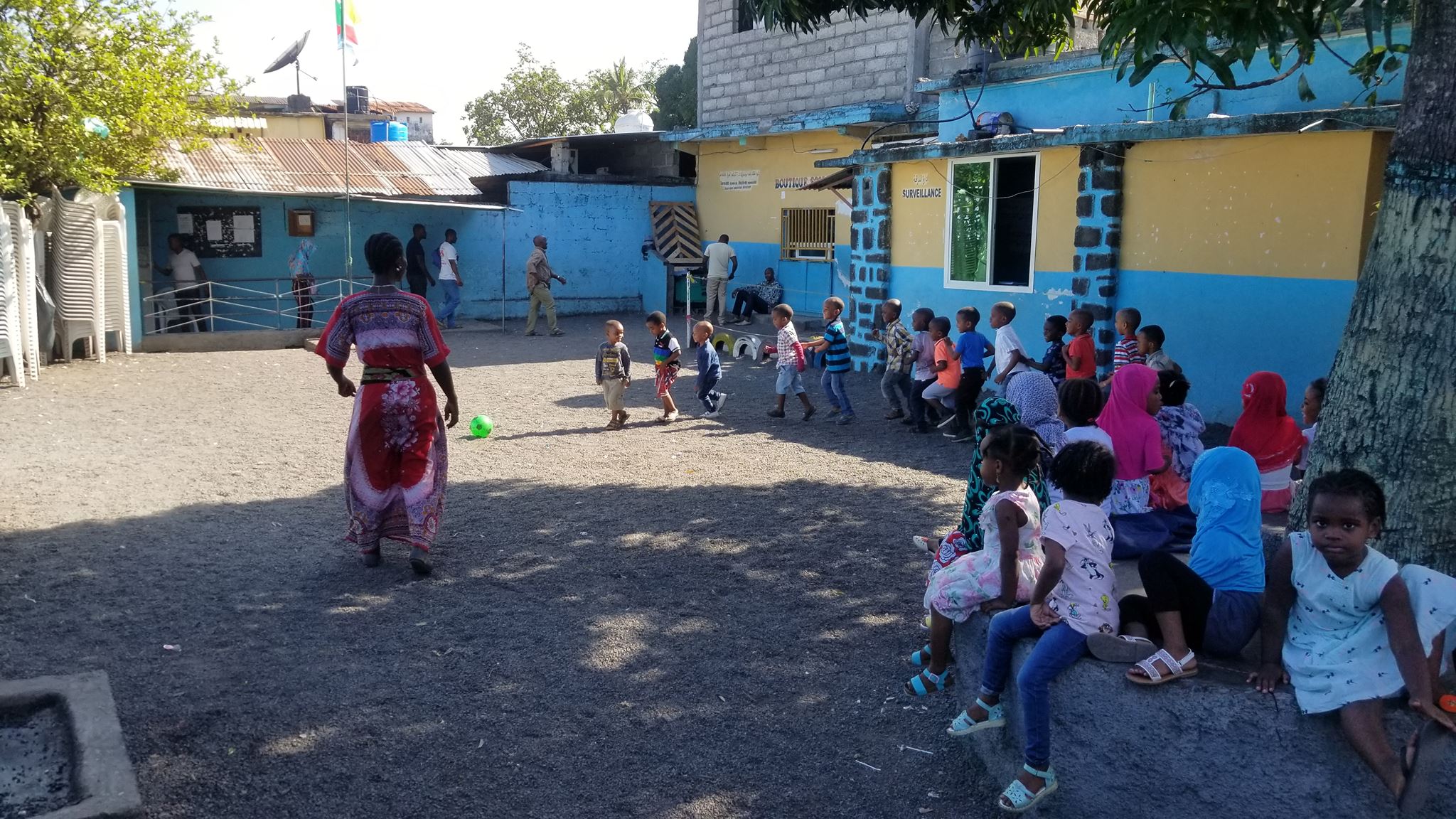 45719069_571399503290409_8040273757018783744_n